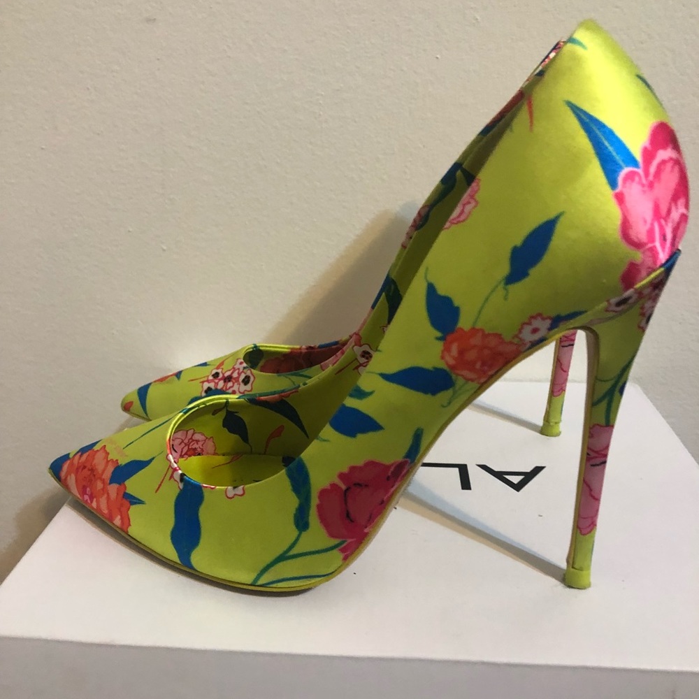 Stessy Floral Heels (Aldo)
